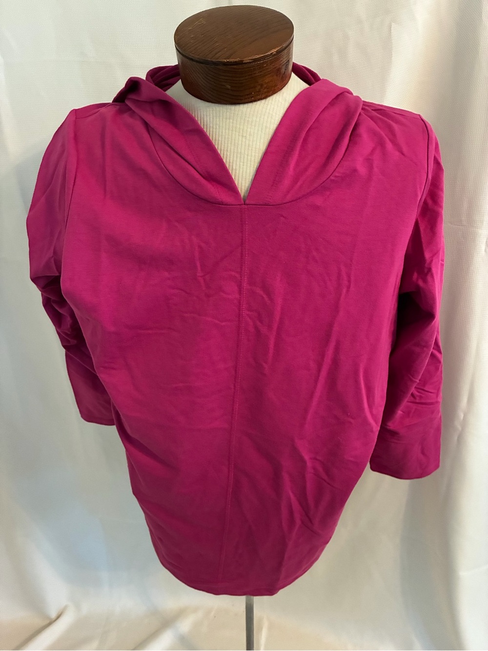 Women's Magenta Hooded Pullover Sweatshirt